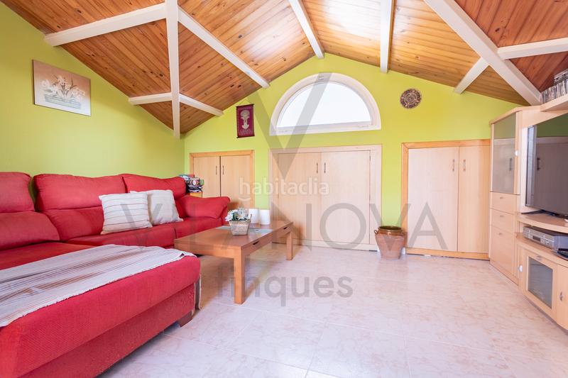 Foto 3d75fee4-7cb9-4165-86e3-6b39f23cc543. Casa adosada casa / chalet adosado en venta en cl llaberia , Centre en Reus