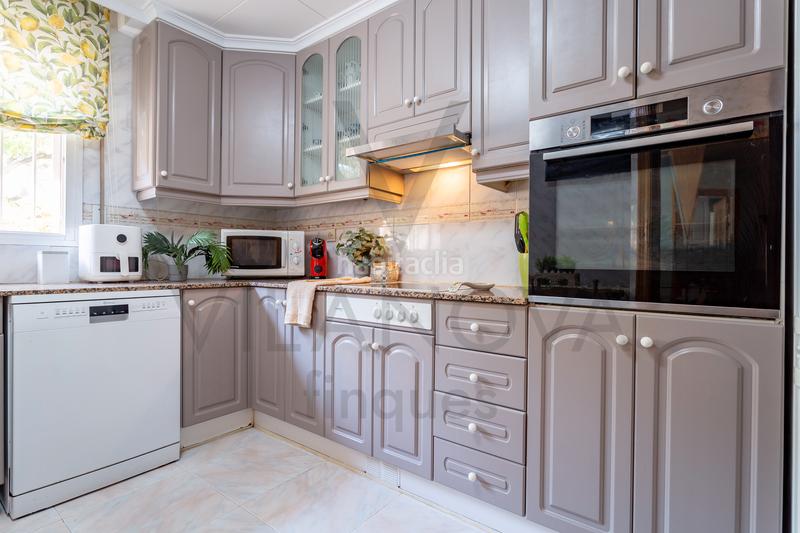 Foto 886d02da-a4e9-4451-bc53-2b4504465df0. Casa adosada casa / chalet adosado en venta en cl llaberia , Centre en Reus