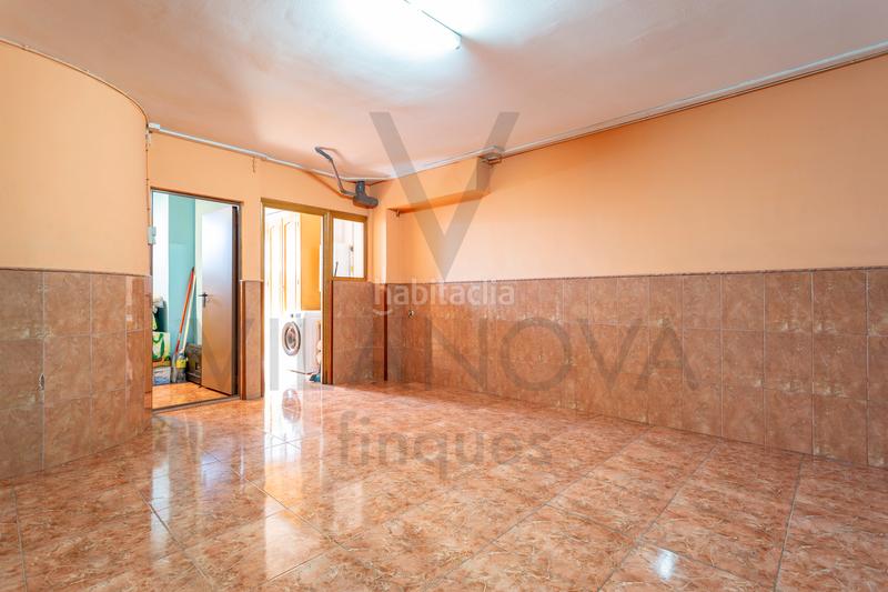 Foto b5b35d81-0a4d-435a-87ee-d98ea8e17743. Casa adosada casa / chalet adosado en venta en cl llaberia , Centre en Reus