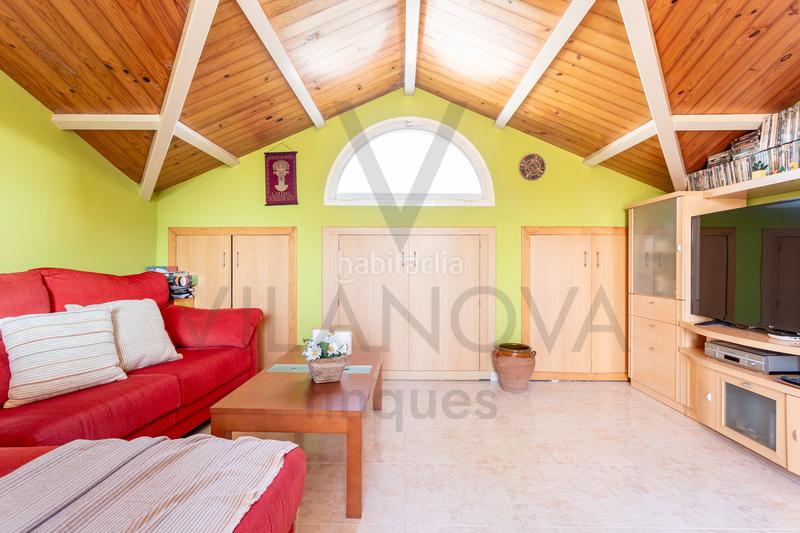 Foto c3fd11a0-07d2-4dea-8c58-739e9d97372e. Casa adosada casa / chalet adosado en venta en cl llaberia , Centre en Reus