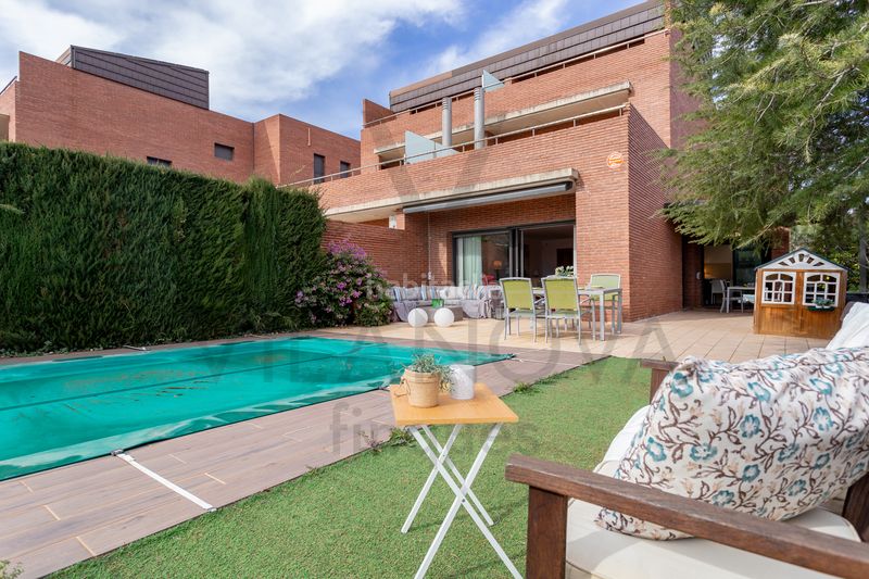 Foto e211c9a8-0cea-45ca-9b62-c340479d192f. Casa pareada casa / chalet pareado en venta en cl camp de futbol , en Castellvell del Camp