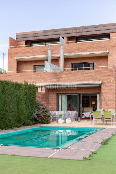 Foto e68be818-9ec9-4784-8bb7-fd491c3420b0. Casa pareada casa / chalet pareado en venta en cl camp de futbol , en Castellvell del Camp