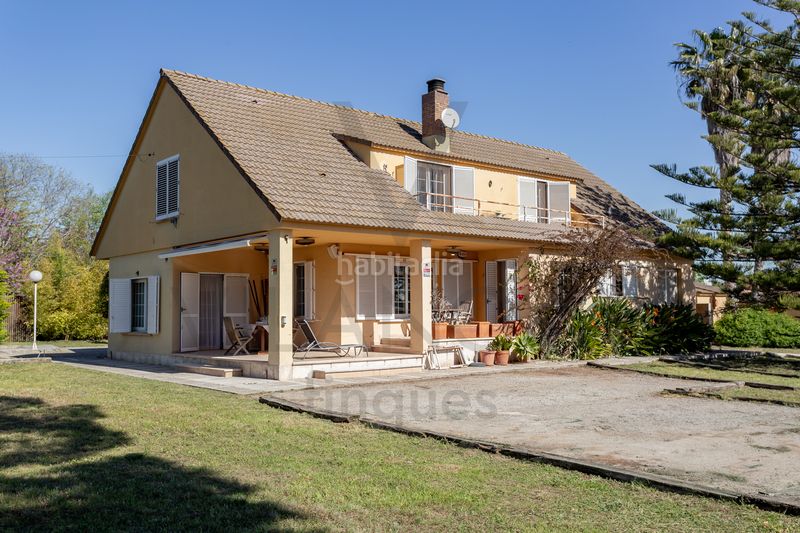 Foto ca16ca59-81e7-4ed0-b83b-d3cb65e48622. Xalet amb xemeneia calefacció aparcament a Migjorn Reus