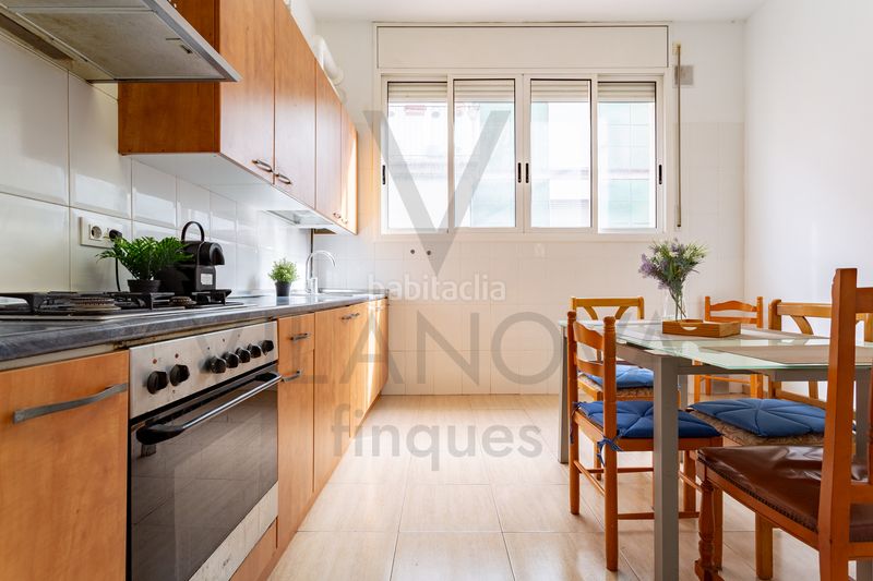 Foto ec40214d-458d-442e-9c68-39095257c27c. Pis a Centre Reus