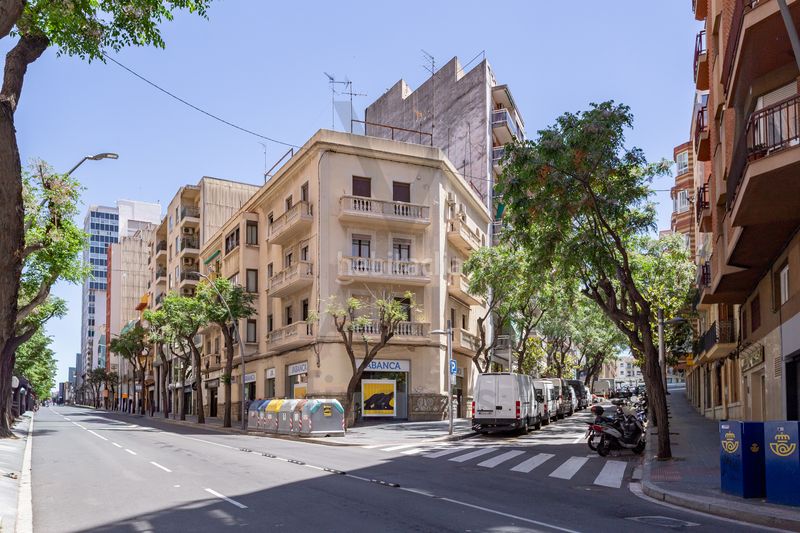 Foto a7b4995e-c224-490c-885c-0be3e5ef7e76. Pis amb calefacció a Eixample Tarragona