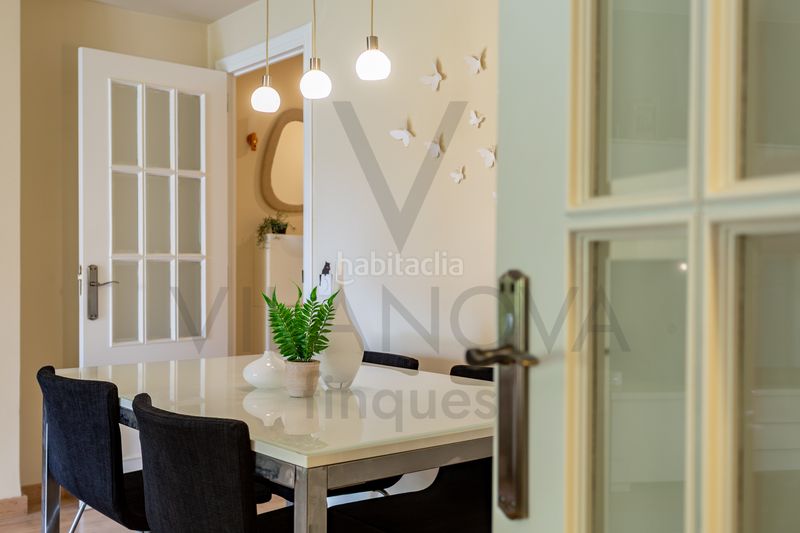 Foto d8d3ff08-b5da-42e0-bae9-025f8443207f. Pis amb calefacció aparcament a Llevant Reus