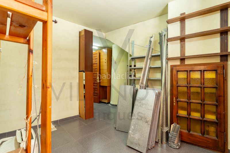 Foto 98ae2154-9c66-4fe5-bd28-e554cd14e2ca. Local comercial a Centre Reus