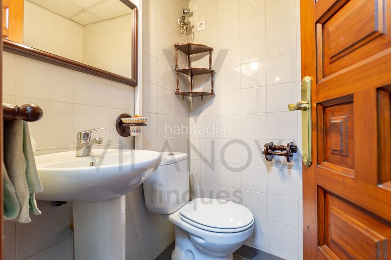 Foto c6f9789e-ef22-42f2-83ee-bfbf66b3eefe. Local comercial a Centre Reus