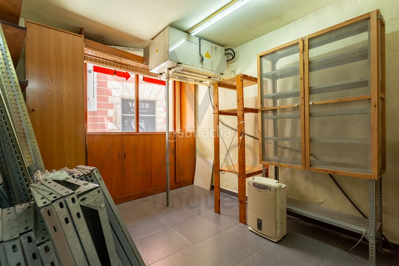 Foto d0ac8ba8-bd61-4c9f-b91e-3fb57ad36e18. Local comercial a Centre Reus