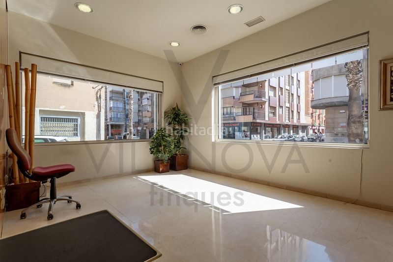 Foto b435043a-37fa-46c4-86f5-5081ba5faf3c. Local comercial amb calefacció a Mestral Reus