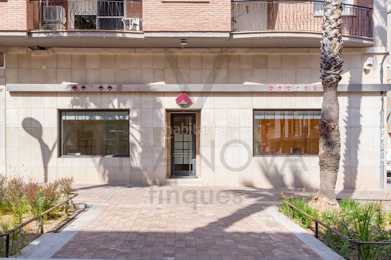 Foto b6b9b76a-fc8b-450f-bee7-fc9e80a4f321. Local comercial amb calefacció a Mestral Reus