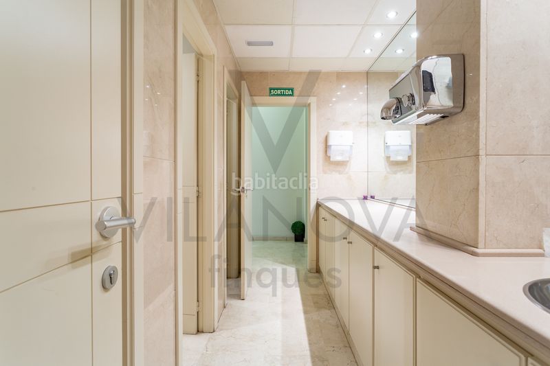 Foto dd571f79-98de-4416-bdf0-1d0be0b670ad. Local comercial amb calefacció a Mestral Reus
