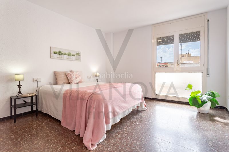 Foto f4a7ee25-2c62-4606-a637-f40bc5eb1c80. Pis amb calefacció a Centre Reus