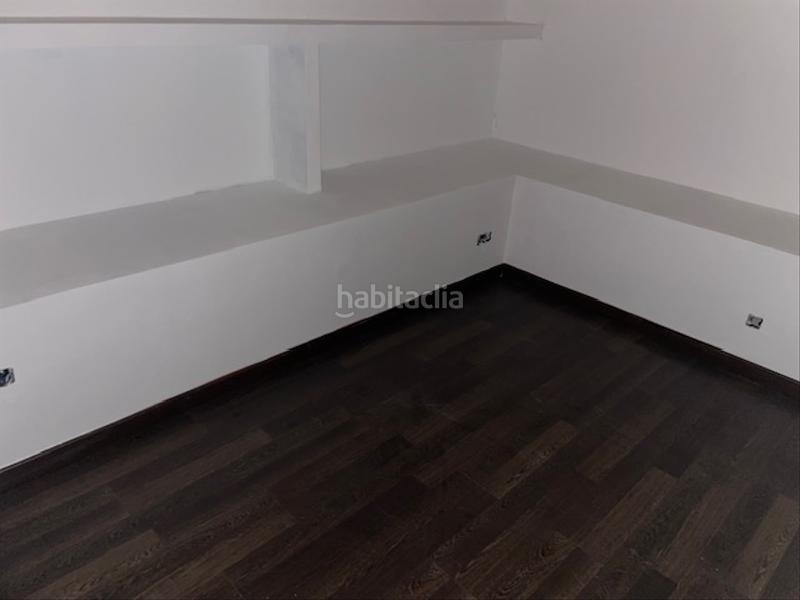 Foto 48aeaad0-4eff-45a1-a7fb-914c7c306d7e. Local comercial en Juan de la Cierva Getafe