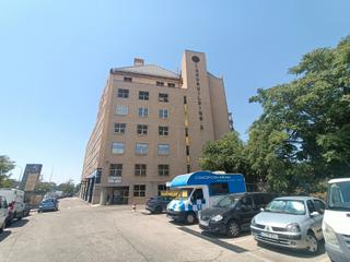 Fabrikhalle  Avenida de la democracia