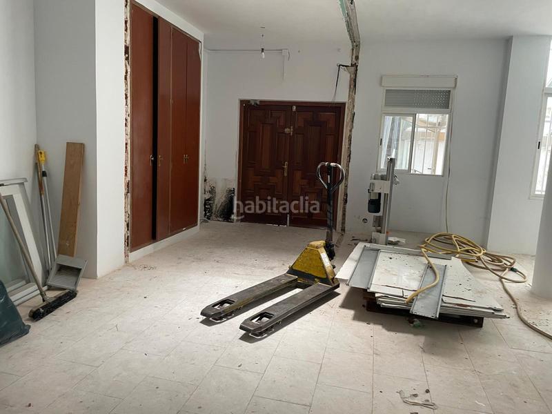 Foto d947fa83-bb7f-4780-9e5d-860a60ea8434. Local comercial a Yucatán-La Cornisa Rozas de Madrid (Las)