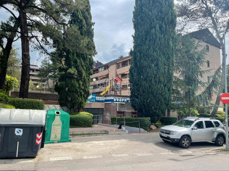 Foto e7c48e1e-9c4d-489d-83b1-568b9f8d1035. Local comercial a Yucatán-La Cornisa Rozas de Madrid (Las)