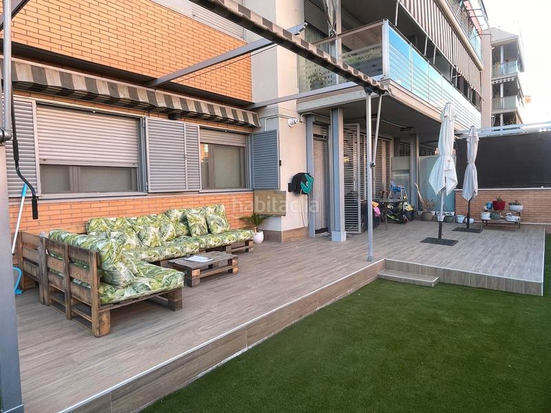 Foto 14f53751-8ba4-49d3-90ec-4811a9331898. Flat with heating parking pool in Parla este Parla