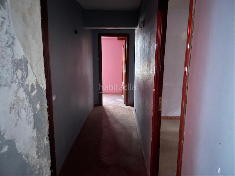 Foto 08e8f4bb-abcc-4279-9c70-9d42b70c80a4. Local commercial avec chauffage dans San Cristóbal Madrid