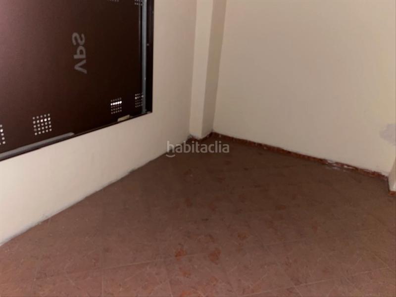 Foto 2d4aff0d-6e4d-46aa-b598-0404ca5ed35c. Local commercial avec chauffage dans San Cristóbal Madrid