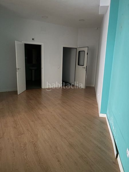 Foto a4fb9689-2e25-4ea3-9914-ccc3a1035d9c. Local comercial a Centro Alcobendas