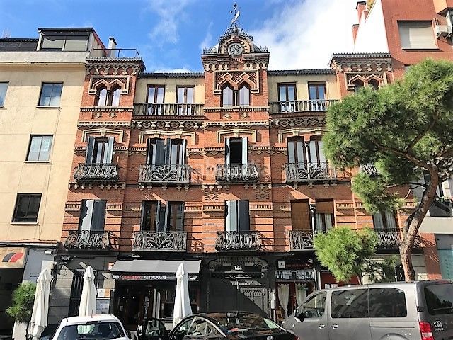 Foto 3778dff8-2291-4d66-8c9d-8c961015d4dc. Local comercial a Imperial Madrid