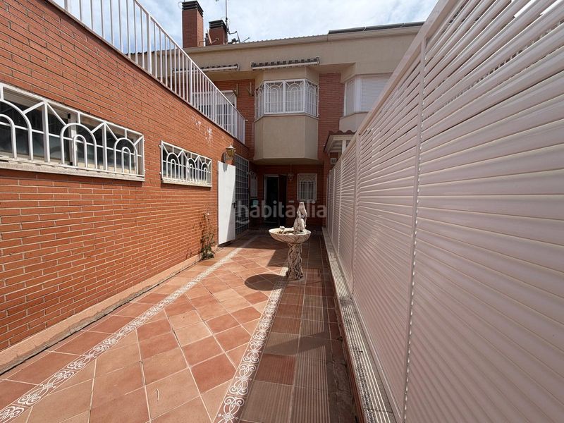 Foto 69e5ef3a-e523-45f3-b130-dcf197ba90ea. Chalet en Fuentebella-San Fermín-El Leguario Parla