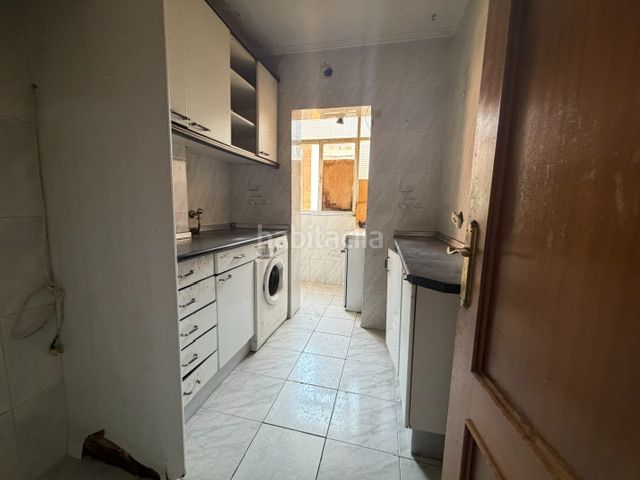 Foto f82841d2-44c8-445c-b71c-7eb0180f8b41. Piso en Palomeras Sureste Madrid