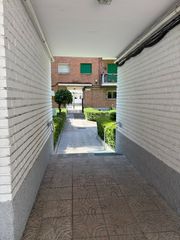 Etagenwohnung in Calle de san mario 61