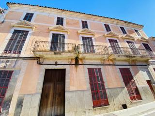 Edifici a Manacor Centre. Edificio en manacor con proyecto para hotel boutique