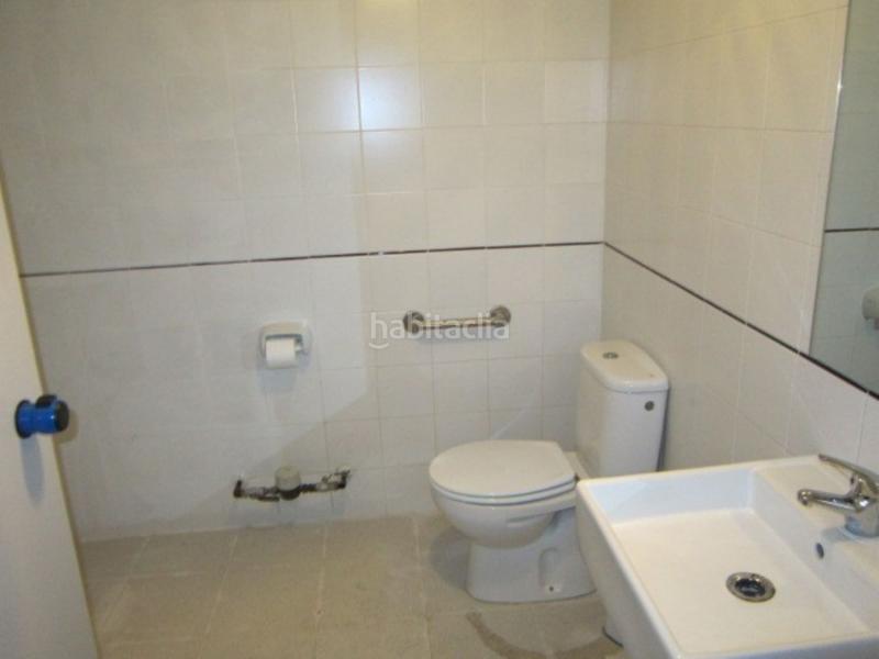 Foto 2d54645f-695b-48ee-8d41-ef0d2c812c94. Local comercial a Arrancapins Valencia