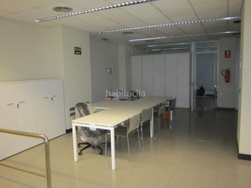 Foto 5abb2097-2418-4120-ae9c-ac49324cf2f2. Local comercial a Arrancapins Valencia