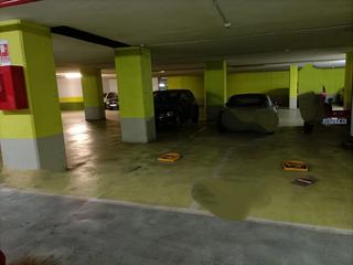 Parking voiture à Sant Pau