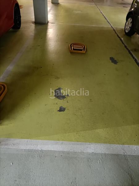 Foto b4d7d124-2cc8-4be2-9b20-aeb3df2a3d25. Parking coche en Sant Pau Valencia