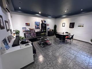 Local Comercial en San Ramón-Monte de Piedad. Oportunidad para varios tipos de negocios...local en xirivella