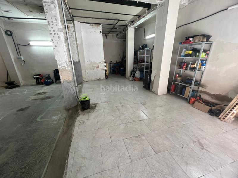 Foto d8b7e49e-d810-41b2-b4ba-2aba767d6e88. Alquiler local comercial local en venta o alquiler..con muchas posibilidades de negocio en Quart de Poblet