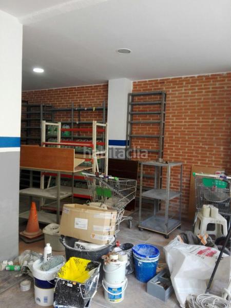 Foto db00926a-2efc-4e68-8460-553b179ec46e. Local comercial a L´Hort de Senabre Valencia