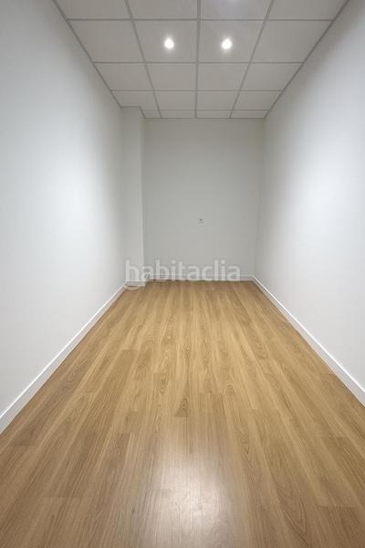 Foto 53fb07db-bc3b-4998-96d3-92d49f8e3472. Local comercial  en venta, ubicado en pleno campanar..con inquilino en Valencia