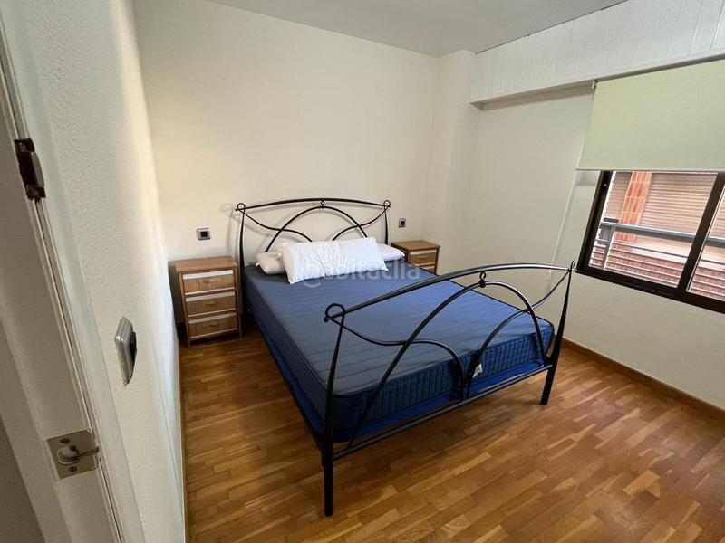 Foto 0ec944af-79a2-43e2-8a87-ec45a6aa133b. Miete etagenwohnung in Mestalla Valencia