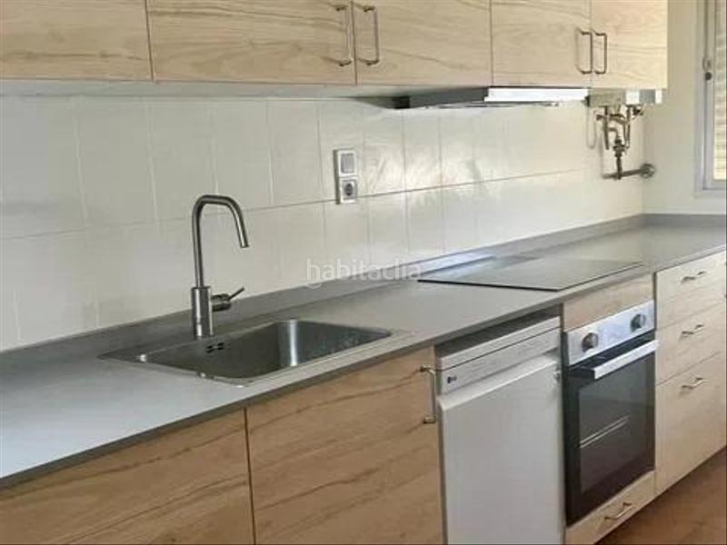 Foto a4262454-b924-41d6-9454-dff862494156. Etagenwohnung in Russafa Valencia