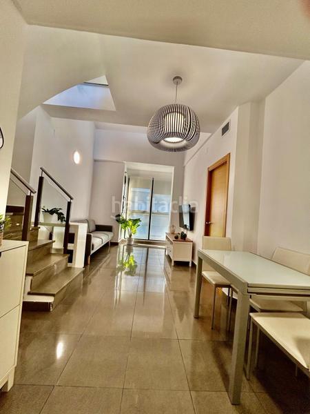 Foto 9b19fc59-df57-43bd-bab1-b14367c51789. Rent flat with heating parking pool in Barrio de Patraix Valencia