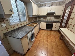 Appartement à Barrio de Patraix. Amplia y soleada vivienda