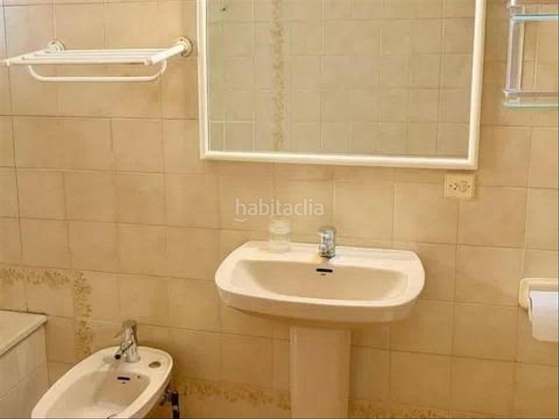 Foto e61e517e-2dc2-4691-bc0f-39ee3eb4c7c8. Pis a Mestalla Valencia