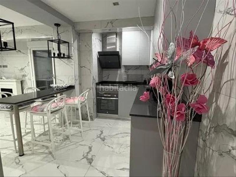 Foto 94047bd3-5752-4117-bf73-92585868a089. Piso en Mont Olivet Valencia