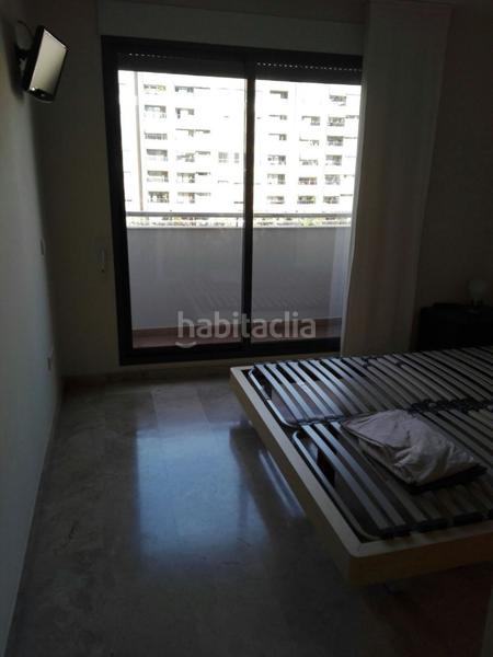 Foto 72b640c8-b906-4fd4-93f2-a4401b052de0. Rent flat with heating parking pool in Nou Campanar Valencia