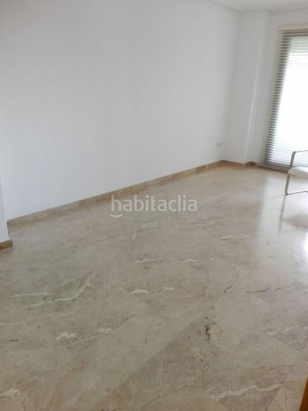 Foto aba971ea-00cd-4a3a-98fd-58e0dc96fdd7. Rent flat with heating parking pool in Nou Campanar Valencia