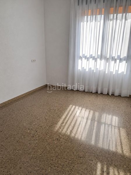 Foto 42a8af6c-b380-421b-9ebb-7fb81ca843d4. Pis a Barrio de Campanar Valencia
