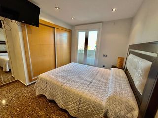 Appartement à Nou Moles. Amplio y moderno piso reformado en nou moles con plaza de garaje
