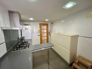 Flat in Nou Moles. Amplio y moderno piso reformado en nou moles totalmente exterior