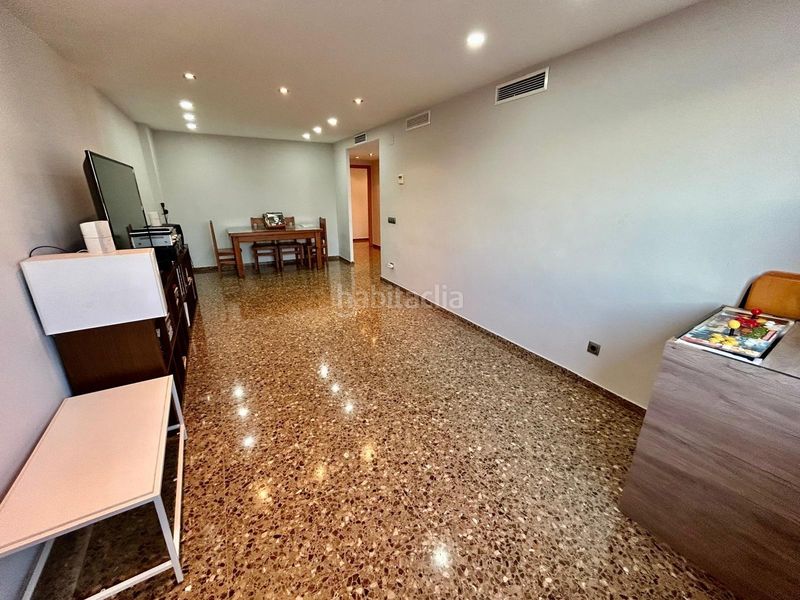Piso amplio y moderno piso reformado en Nou Moles totalmente exterior y esquinero en Valencia - Imagen 3